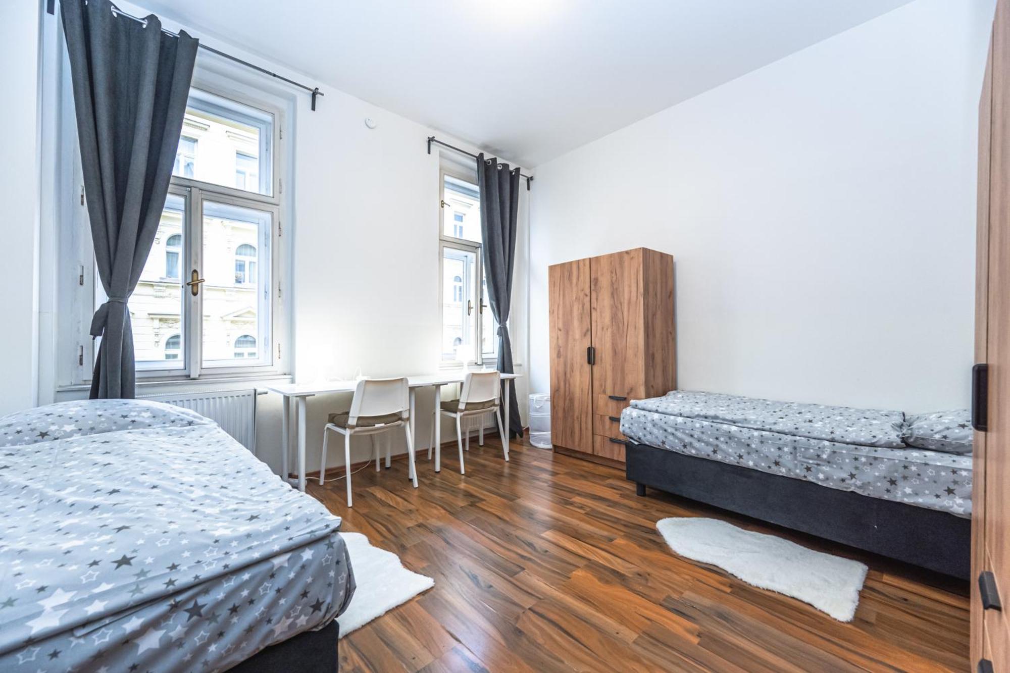Apartments Kamenicka 23 Praag Buitenkant foto